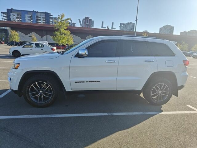 Білий Джип Grand Cherokee, об'ємом двигуна 3.6 л та пробігом 93 тис. км за 27777 $, фото 13 на Automoto.ua