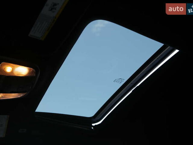 Белый Джип Гранд Чероки, объемом двигателя 5.65 л и пробегом 80 тыс. км за 35900 $, фото 28 на Automoto.ua