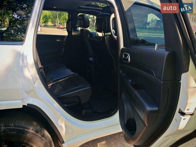 Білий Джип Grand Cherokee, об'ємом двигуна 3.6 л та пробігом 185 тис. км за 22500 $, фото 17 на Automoto.ua