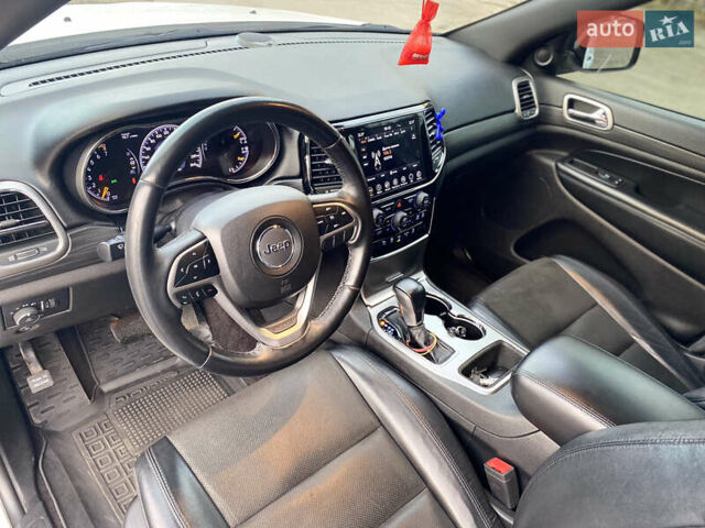 Білий Джип Grand Cherokee, об'ємом двигуна 3.6 л та пробігом 98 тис. км за 25300 $, фото 15 на Automoto.ua