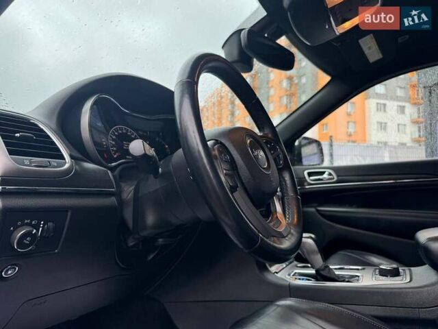 Белый Джип Гранд Чероки, объемом двигателя 3.6 л и пробегом 187 тыс. км за 22500 $, фото 9 на Automoto.ua