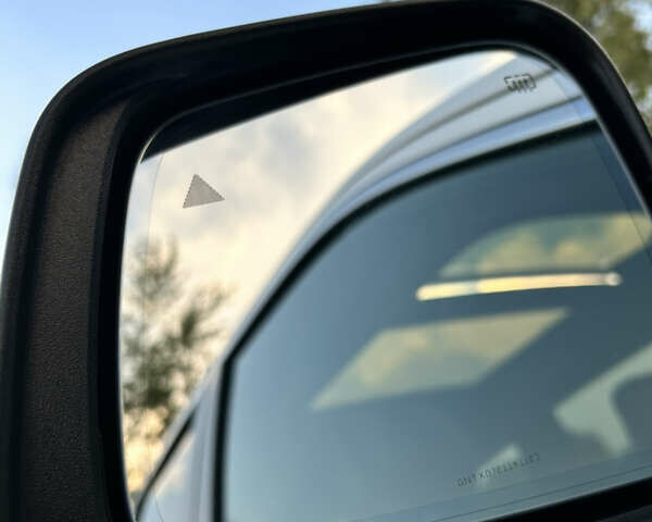 Белый Джип Гранд Чероки, объемом двигателя 3.6 л и пробегом 102 тыс. км за 28000 $, фото 13 на Automoto.ua