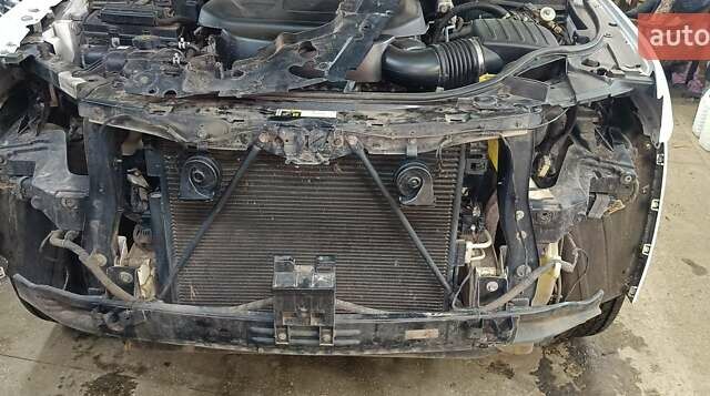 Белый Джип Гранд Чероки, объемом двигателя 3.6 л и пробегом 140 тыс. км за 22500 $, фото 30 на Automoto.ua