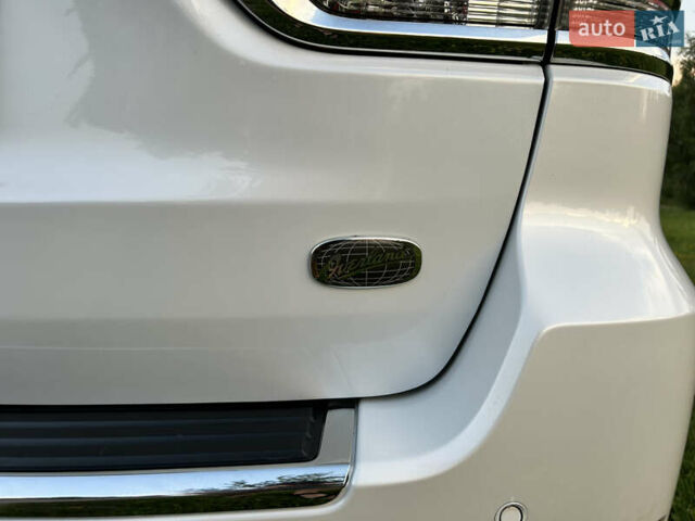 Белый Джип Гранд Чероки, объемом двигателя 3.6 л и пробегом 102 тыс. км за 28000 $, фото 22 на Automoto.ua