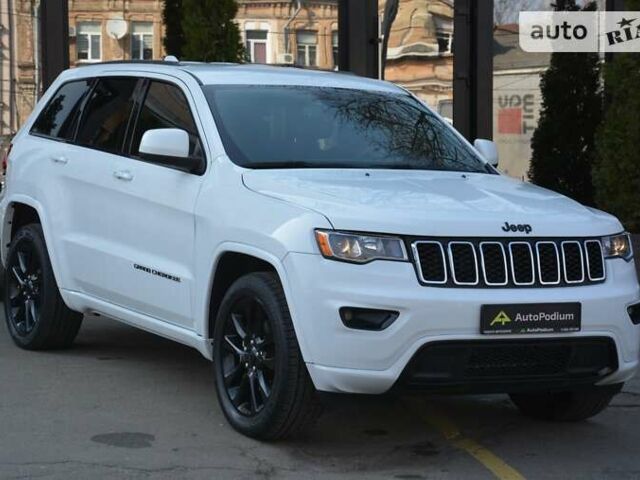 Білий Джип Grand Cherokee, об'ємом двигуна 3.6 л та пробігом 87 тис. км за 22900 $, фото 4 на Automoto.ua