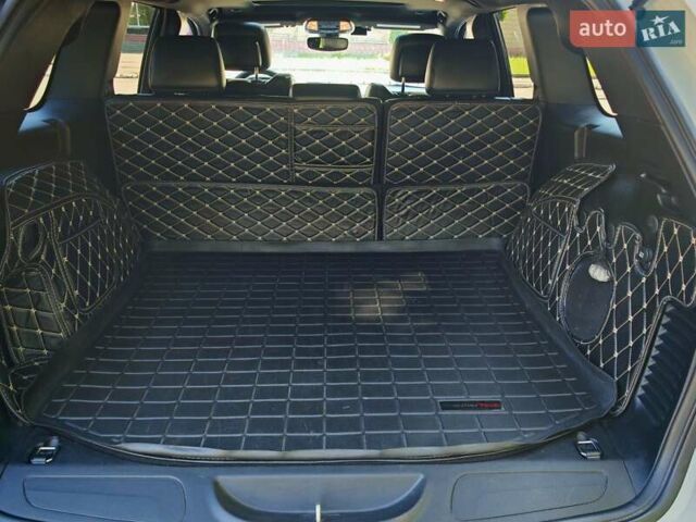 Білий Джип Grand Cherokee, об'ємом двигуна 3.6 л та пробігом 185 тис. км за 22500 $, фото 15 на Automoto.ua