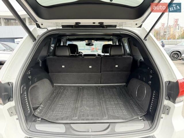 Білий Джип Grand Cherokee, об'ємом двигуна 3.6 л та пробігом 123 тис. км за 28500 $, фото 35 на Automoto.ua