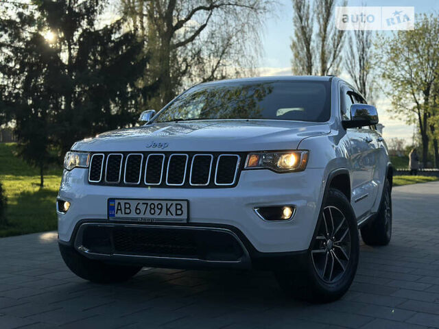 Білий Джип Grand Cherokee, об'ємом двигуна 3.6 л та пробігом 123 тис. км за 29500 $, фото 49 на Automoto.ua