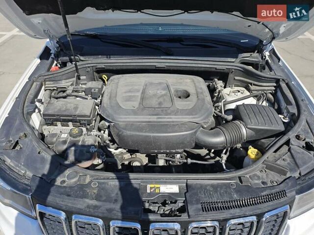 Білий Джип Grand Cherokee, об'ємом двигуна 3.6 л та пробігом 123 тис. км за 20300 $, фото 23 на Automoto.ua