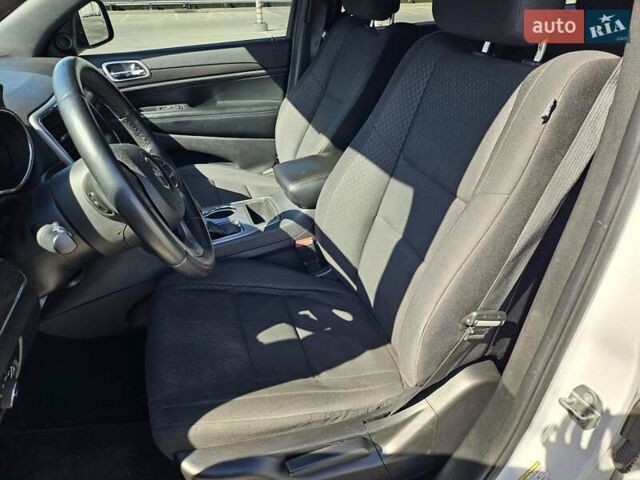 Білий Джип Grand Cherokee, об'ємом двигуна 3.6 л та пробігом 123 тис. км за 20300 $, фото 9 на Automoto.ua