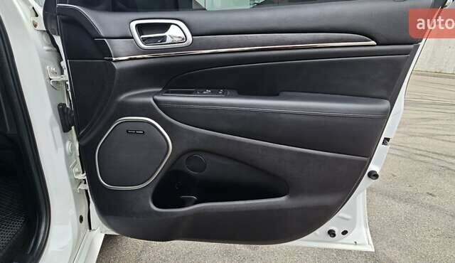 Білий Джип Grand Cherokee, об'ємом двигуна 3.6 л та пробігом 134 тис. км за 26500 $, фото 42 на Automoto.ua