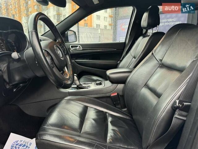 Белый Джип Гранд Чероки, объемом двигателя 3.6 л и пробегом 187 тыс. км за 22500 $, фото 10 на Automoto.ua