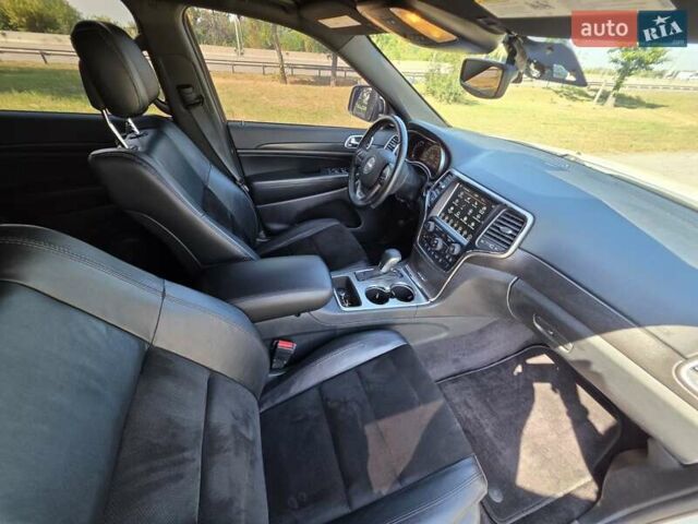 Белый Джип Гранд Чероки, объемом двигателя 3.6 л и пробегом 143 тыс. км за 23200 $, фото 30 на Automoto.ua