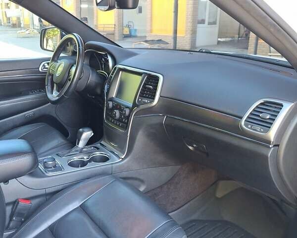 Білий Джип Grand Cherokee, об'ємом двигуна 3.6 л та пробігом 121 тис. км за 23940 $, фото 11 на Automoto.ua
