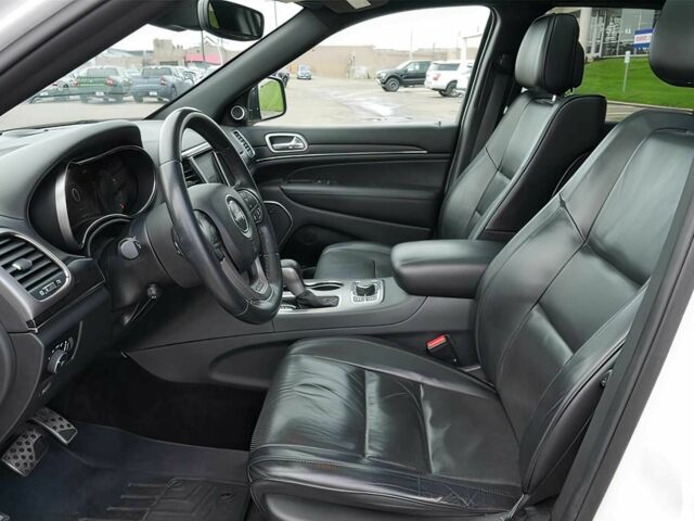 Білий Джип Grand Cherokee, об'ємом двигуна 5.7 л та пробігом 65 тис. км за 6000 $, фото 8 на Automoto.ua