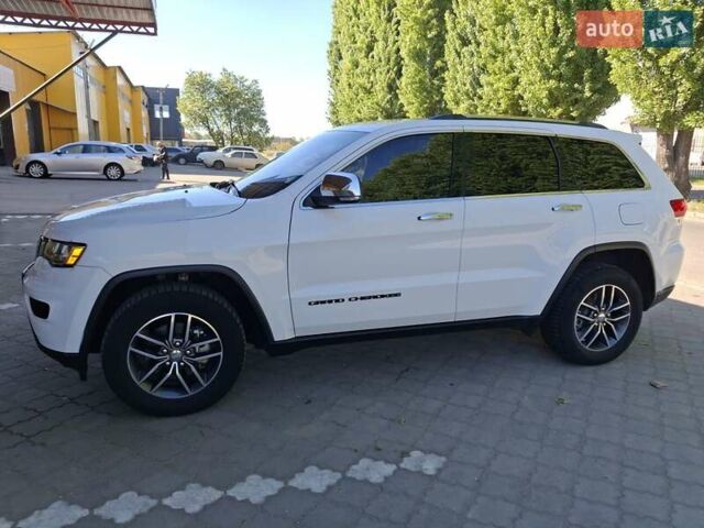 Білий Джип Grand Cherokee, об'ємом двигуна 3.6 л та пробігом 121 тис. км за 23940 $, фото 2 на Automoto.ua