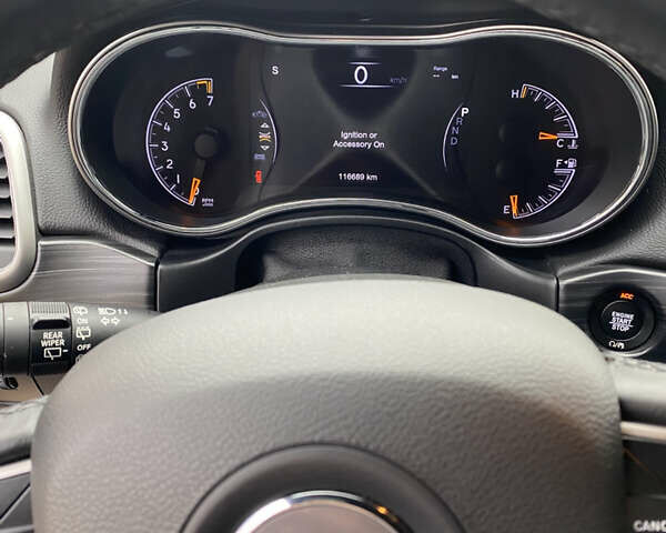 Джип Гранд Чероки 2018 в Черкассах на Automoto.ua Белый Джип Гранд Чероки, объемом двигателя 3.6 л и пробегом 116 тыс. км за 22500 $, фото 10 на Automoto.ua