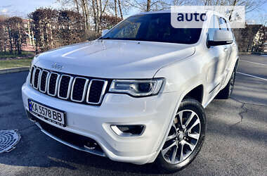 Белый Джип Гранд Чероки, объемом двигателя 3.6 л и пробегом 107 тыс. км за 26000 $, фото 2 на Automoto.ua