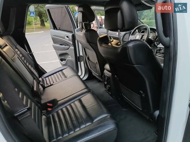 Білий Джип Grand Cherokee, об'ємом двигуна 5.7 л та пробігом 140 тис. км за 29900 $, фото 14 на Automoto.ua