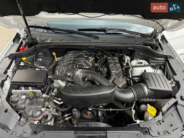 Белый Джип Гранд Чероки, объемом двигателя 3.6 л и пробегом 90 тыс. км за 21500 $, фото 20 на Automoto.ua