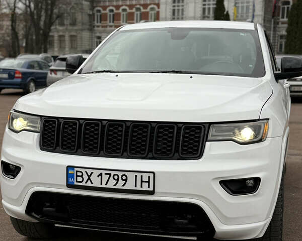 Білий Джип Grand Cherokee, об'ємом двигуна 3.6 л та пробігом 121 тис. км за 22800 $, фото 4 на Automoto.ua