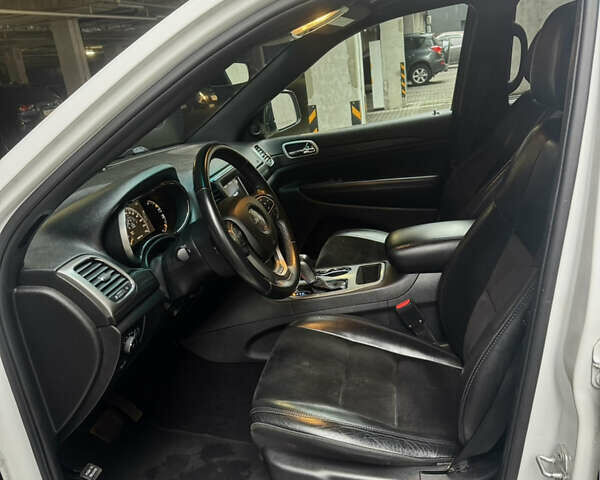 Белый Джип Гранд Чероки, объемом двигателя 3.6 л и пробегом 169 тыс. км за 21900 $, фото 12 на Automoto.ua