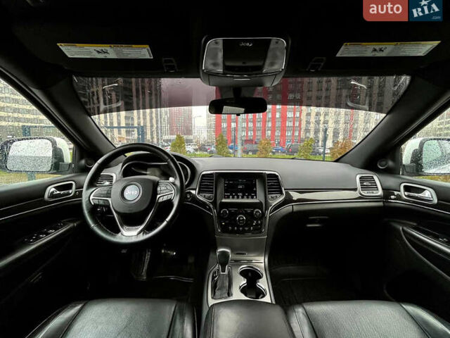 Белый Джип Гранд Чероки, объемом двигателя 3.6 л и пробегом 142 тыс. км за 22500 $, фото 26 на Automoto.ua