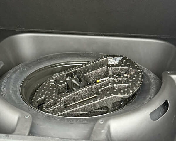 Білий Джип Grand Cherokee, об'ємом двигуна 3.6 л та пробігом 121 тис. км за 22800 $, фото 19 на Automoto.ua