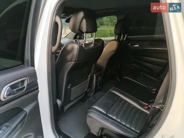 Білий Джип Grand Cherokee, об'ємом двигуна 5.7 л та пробігом 140 тис. км за 29900 $, фото 19 на Automoto.ua