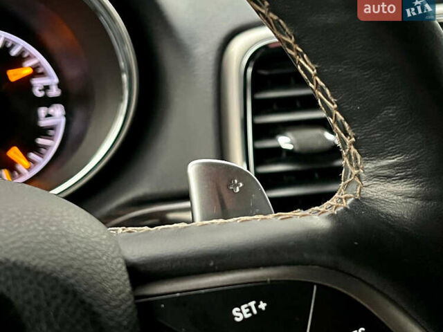 Белый Джип Гранд Чероки, объемом двигателя 3.6 л и пробегом 142 тыс. км за 22500 $, фото 21 на Automoto.ua