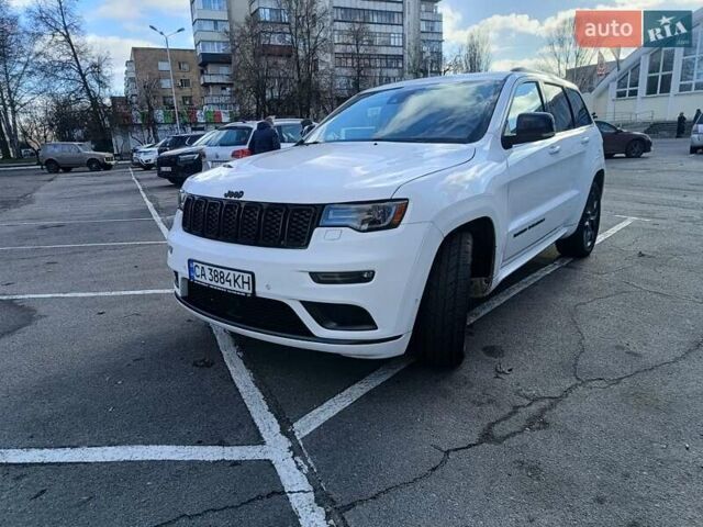 Белый Джип Гранд Чероки, объемом двигателя 5.65 л и пробегом 154 тыс. км за 28900 $, фото 7 на Automoto.ua