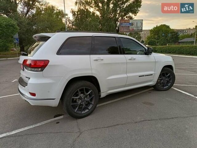 Білий Джип Grand Cherokee, об'ємом двигуна 5.7 л та пробігом 140 тис. км за 29900 $, фото 6 на Automoto.ua