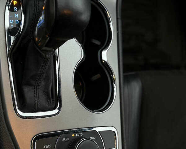 Білий Джип Grand Cherokee, об'ємом двигуна 3.6 л та пробігом 121 тис. км за 22800 $, фото 17 на Automoto.ua