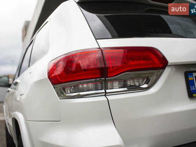 Белый Джип Гранд Чероки, объемом двигателя 3.6 л и пробегом 66 тыс. км за 25500 $, фото 36 на Automoto.ua