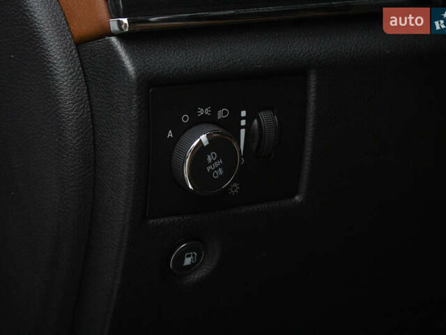 Белый Джип Гранд Чероки, объемом двигателя 3.6 л и пробегом 66 тыс. км за 25500 $, фото 27 на Automoto.ua