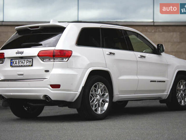Белый Джип Гранд Чероки, объемом двигателя 3.6 л и пробегом 66 тыс. км за 25500 $, фото 2 на Automoto.ua