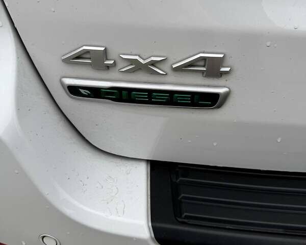 Белый Джип Гранд Чероки, объемом двигателя 2.99 л и пробегом 77 тыс. км за 38200 $, фото 6 на Automoto.ua