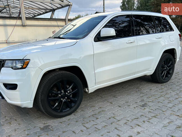 Білий Джип Grand Cherokee, об'ємом двигуна 3.6 л та пробігом 112 тис. км за 20500 $, фото 5 на Automoto.ua
