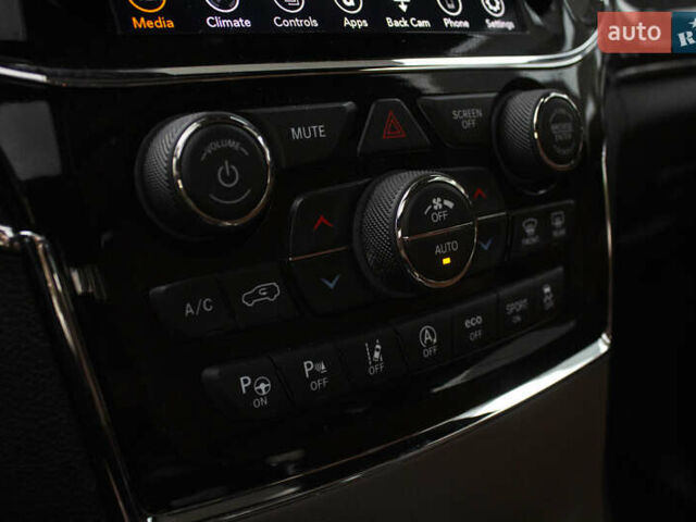 Белый Джип Гранд Чероки, объемом двигателя 3.6 л и пробегом 66 тыс. км за 25500 $, фото 21 на Automoto.ua