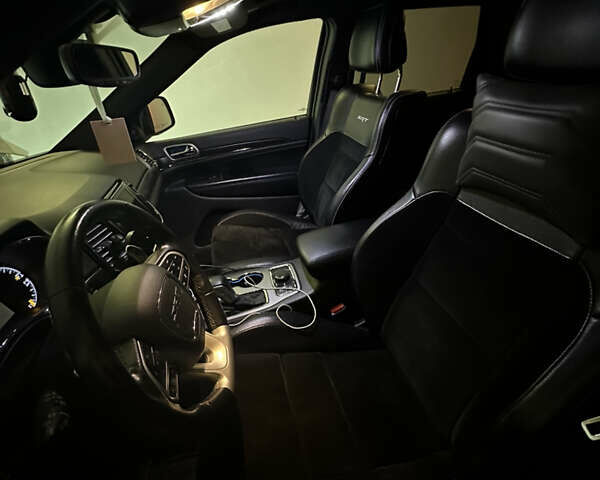 Білий Джип Grand Cherokee, об'ємом двигуна 3.6 л та пробігом 157 тис. км за 35000 $, фото 9 на Automoto.ua