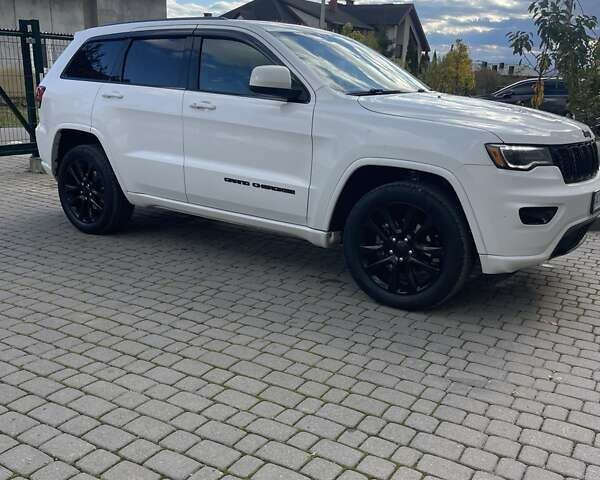 Білий Джип Grand Cherokee, об'ємом двигуна 3.6 л та пробігом 103 тис. км за 26900 $, фото 8 на Automoto.ua