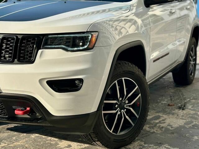 Білий Джип Grand Cherokee, об'ємом двигуна 3.6 л та пробігом 127 тис. км за 30699 $, фото 13 на Automoto.ua