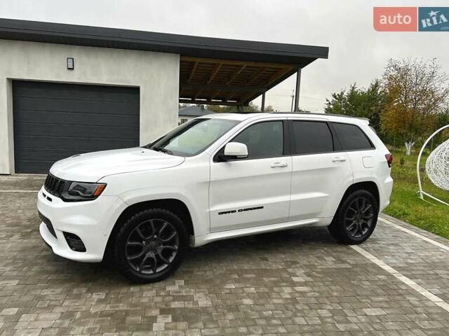 Джип Гранд Чероки 2020 в Луцке на Automoto.ua Белый Джип Гранд Чероки, объемом двигателя 5.65 л и пробегом 81 тыс. км за 29500 $, фото 40 на Automoto.ua