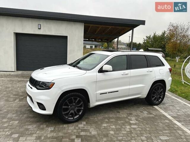 Джип Гранд Чероки 2020 в Луцке на Automoto.ua Белый Джип Гранд Чероки, объемом двигателя 5.65 л и пробегом 81 тыс. км за 29500 $, фото 41 на Automoto.ua