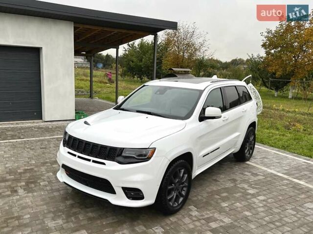 Джип Гранд Чероки 2020 в Луцке на Automoto.ua Белый Джип Гранд Чероки, объемом двигателя 5.65 л и пробегом 81 тыс. км за 29500 $, фото 12 на Automoto.ua