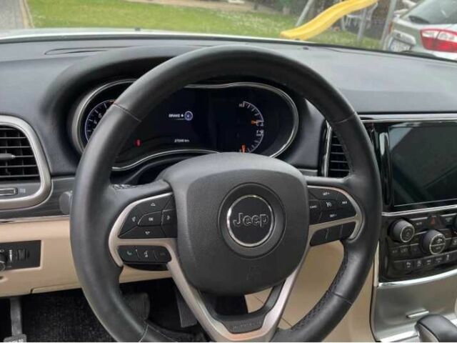 Білий Джип Grand Cherokee, об'ємом двигуна 3.6 л та пробігом 28 тис. км за 15800 $, фото 5 на Automoto.ua