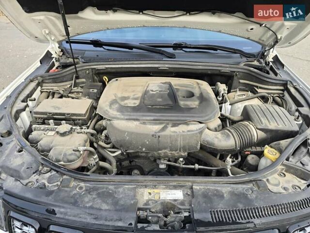 Белый Джип Гранд Чероки, объемом двигателя 3.6 л и пробегом 71 тыс. км за 26000 $, фото 26 на Automoto.ua