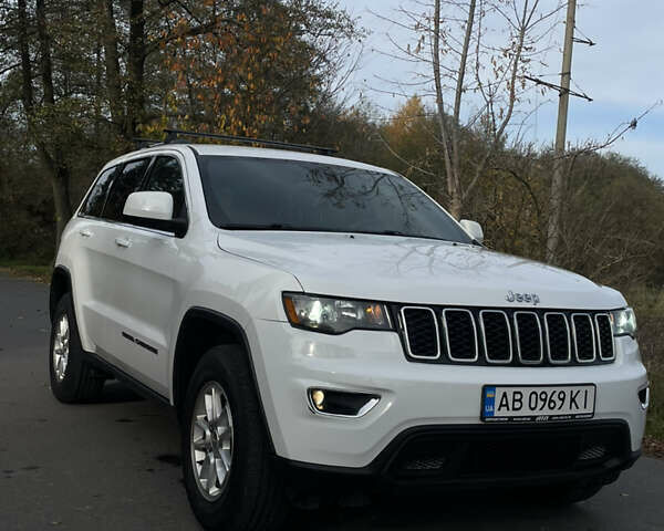 Білий Джип Grand Cherokee, об'ємом двигуна 3.6 л та пробігом 71 тис. км за 21900 $, фото 3 на Automoto.ua