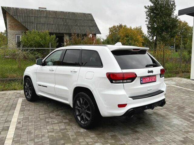 Джип Гранд Чероки 2020 в Луцке на Automoto.ua Белый Джип Гранд Чероки, объемом двигателя 5.7 л и пробегом 82 тыс. км за 29500 $, фото 11 на Automoto.ua