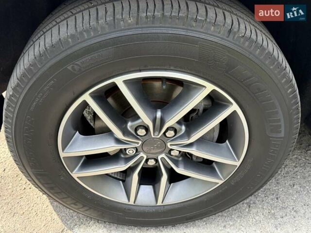 Білий Джип Grand Cherokee, об'ємом двигуна 3.6 л та пробігом 59 тис. км за 24500 $, фото 33 на Automoto.ua